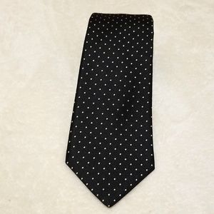 Q clothier tie
